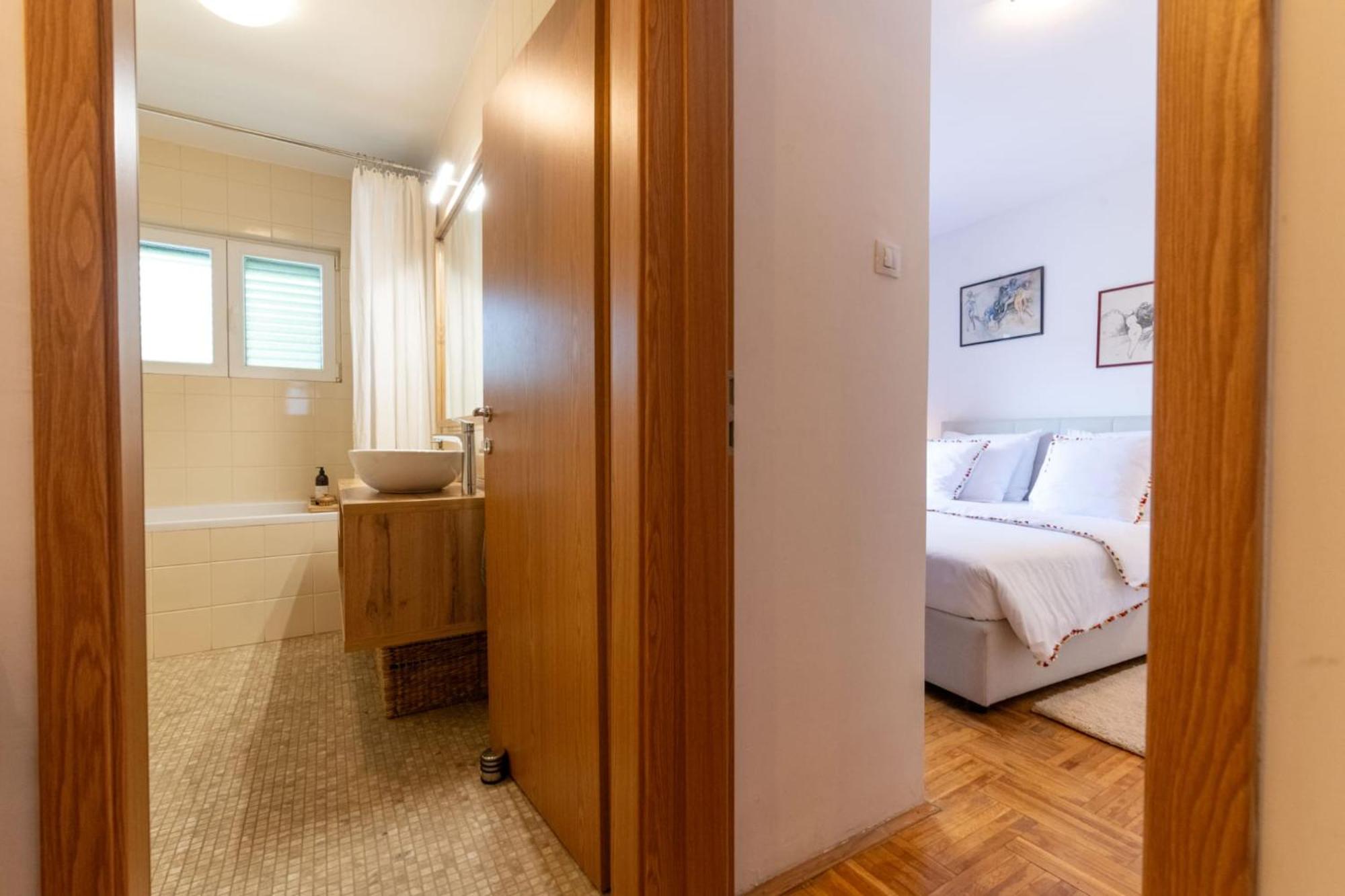 Holiday Home Radic Klis Buitenkant foto